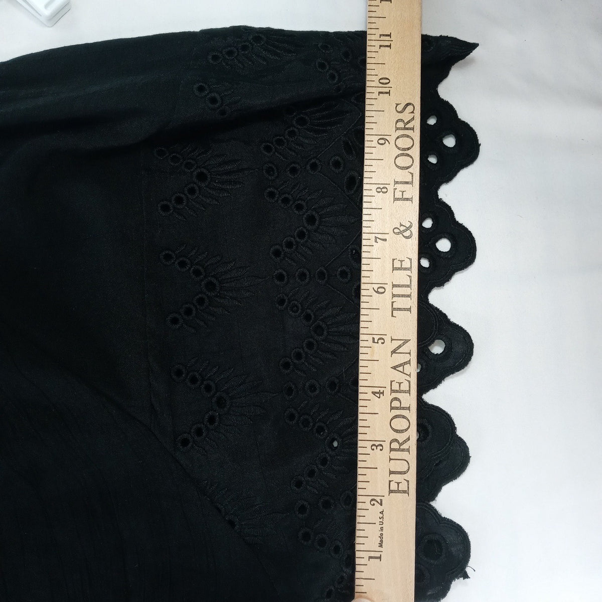 Chelsea Theodore Woman Plus Size 1X TG Black Lace Neck Flutter Sleeve Top
