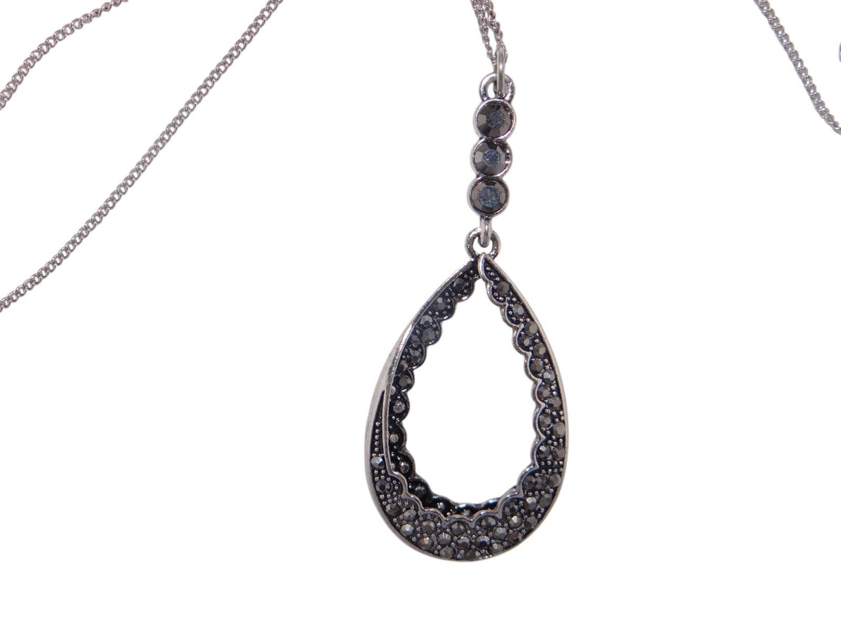 Elegant Black & Silver Teardrop Necklace with Matching Earrings1