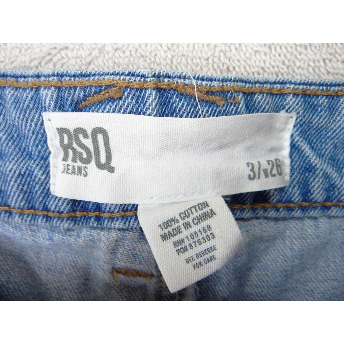 Vtg RSQ Jeans Women Light Wash Pleated High Rise Tapered Leg Denim Pants 3/262