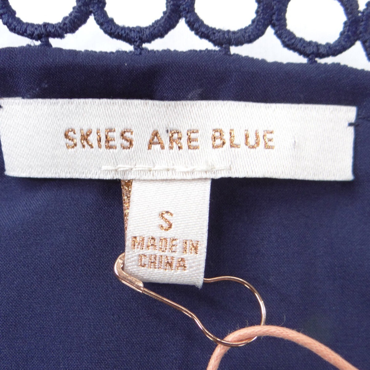 NWT Skies Are Blue Navy Blue Geometric Eyelet Lace Tank Top Camisole Small3