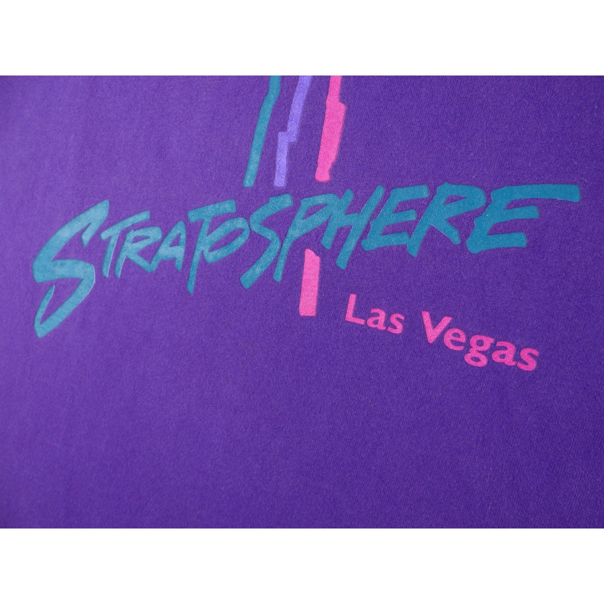 Vintage Stratosphere Las Vegas Graphic T Shirt Purple Fruit of the Loom XL