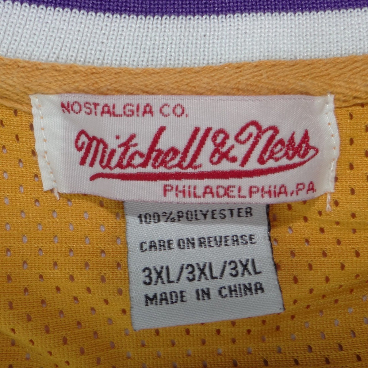 Rare Lakers Magic Johnson 32 Jersey 1979 80 Gold Mens 3XL Mitchell & Ness1