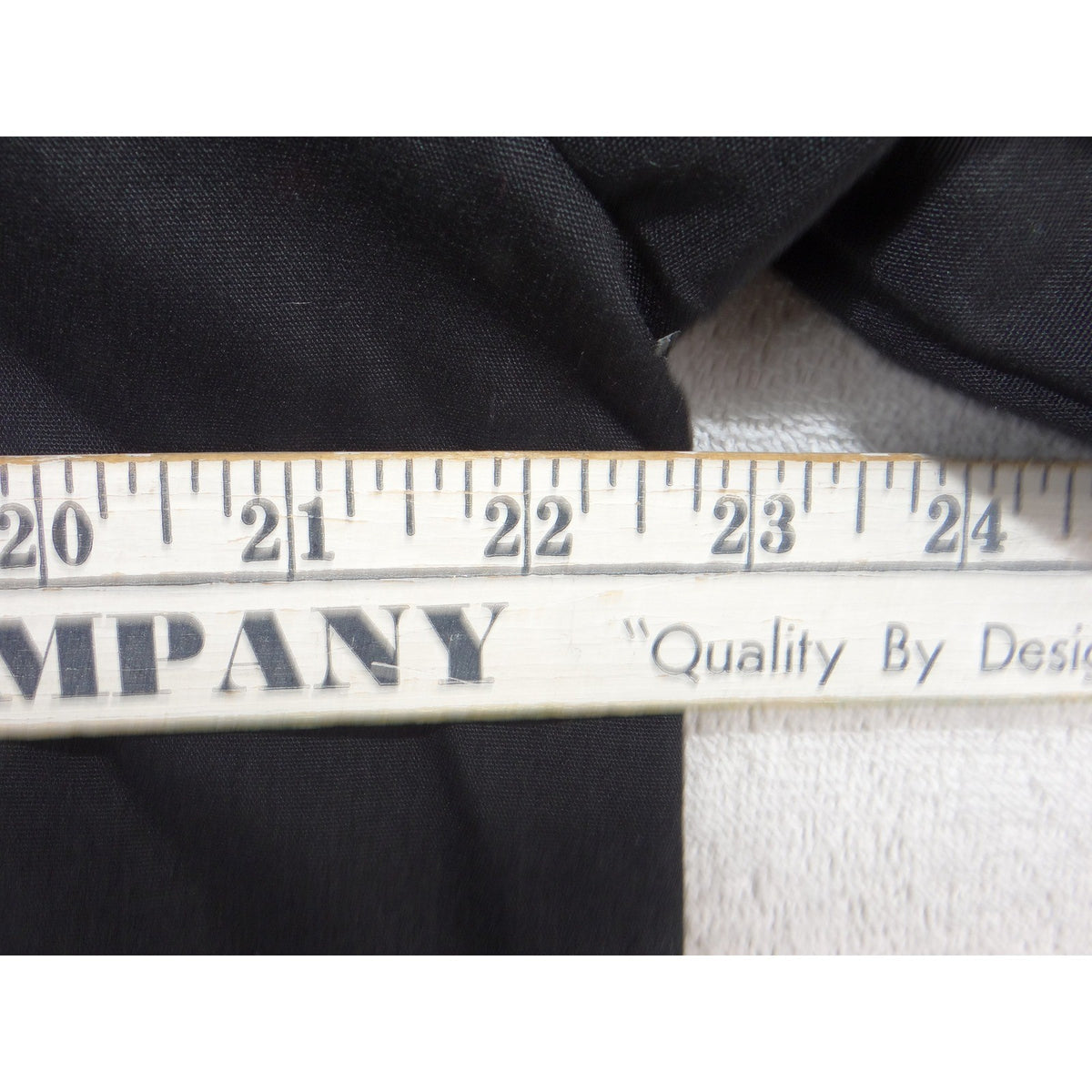 M&M Scrubs Classic Comfort Black V Neck Short Sleeve Scrub Top Medium 34053