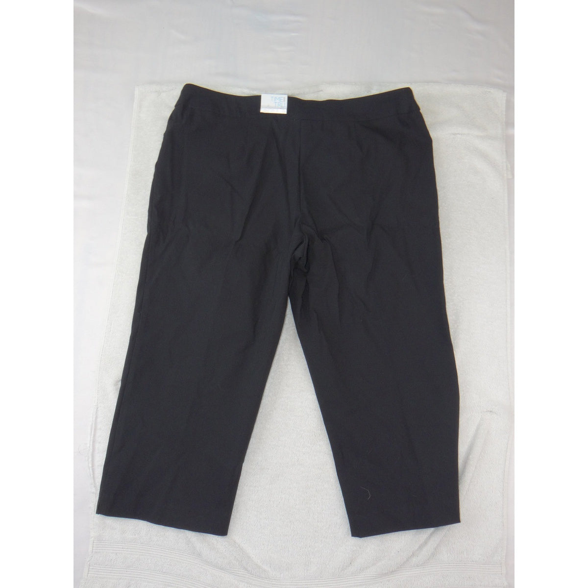 Time and Tru Womens Black Mid Rise Capri Pants Stretch Cropped Trousers XL 16 181