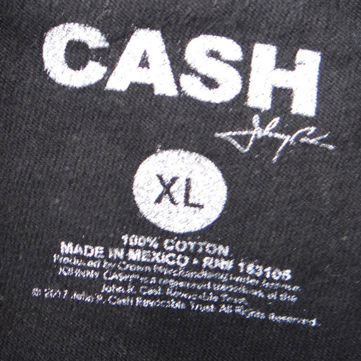 Johnny Cash Mens XL Black Graphic T-Shirt Short Sleeve Cotton Crew Neck 1678