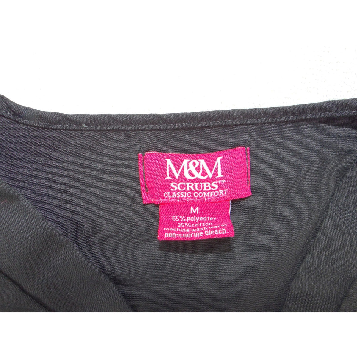 M&M Scrubs Classic Comfort Black V Neck Short Sleeve Scrub Top Medium 34052