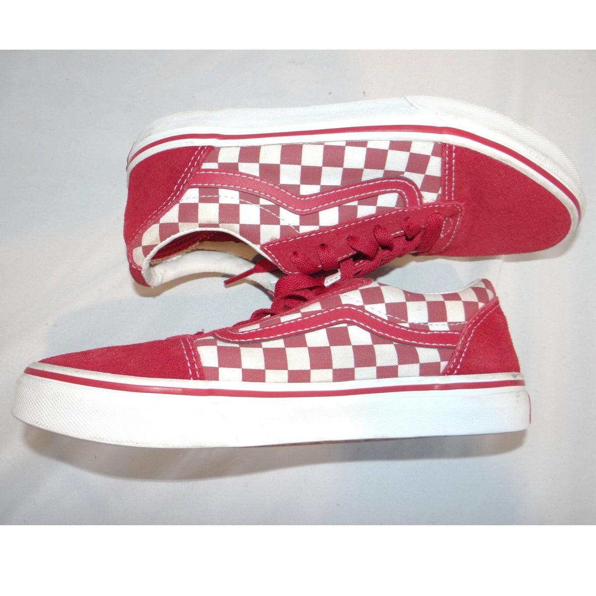 Vans Old Skool Red White Checkerboard Suede Canvas Kids Shoes Size 4.0 Youth1