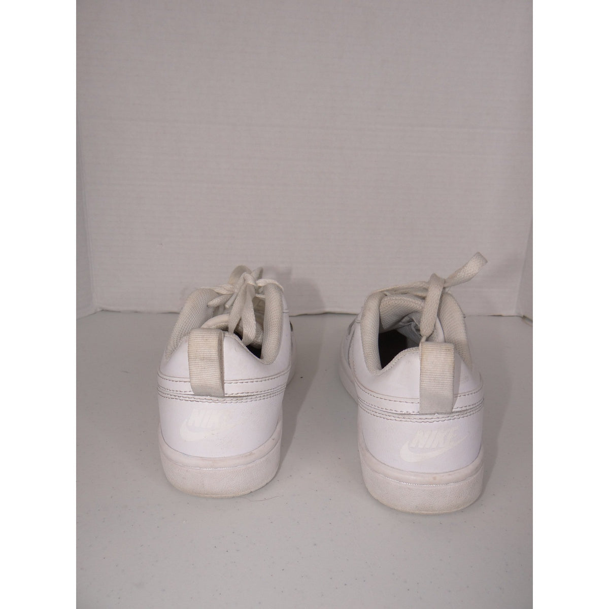 Nike Court Borough Low 2 Triple White Kids Sneakers BQ5448 100 Size 4.5Y2