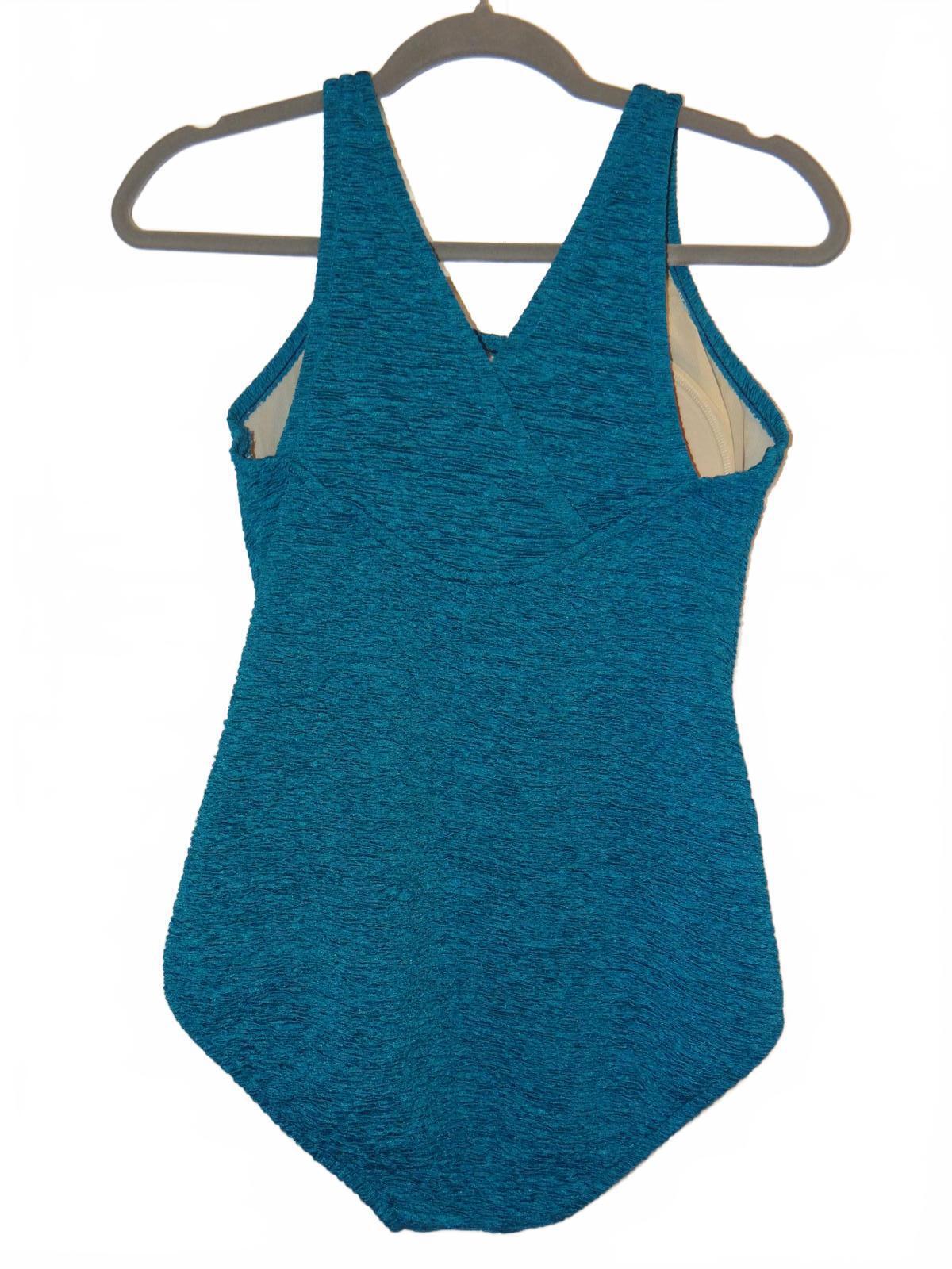 Stylish Blue One Piece Swimsuit with Crossback2