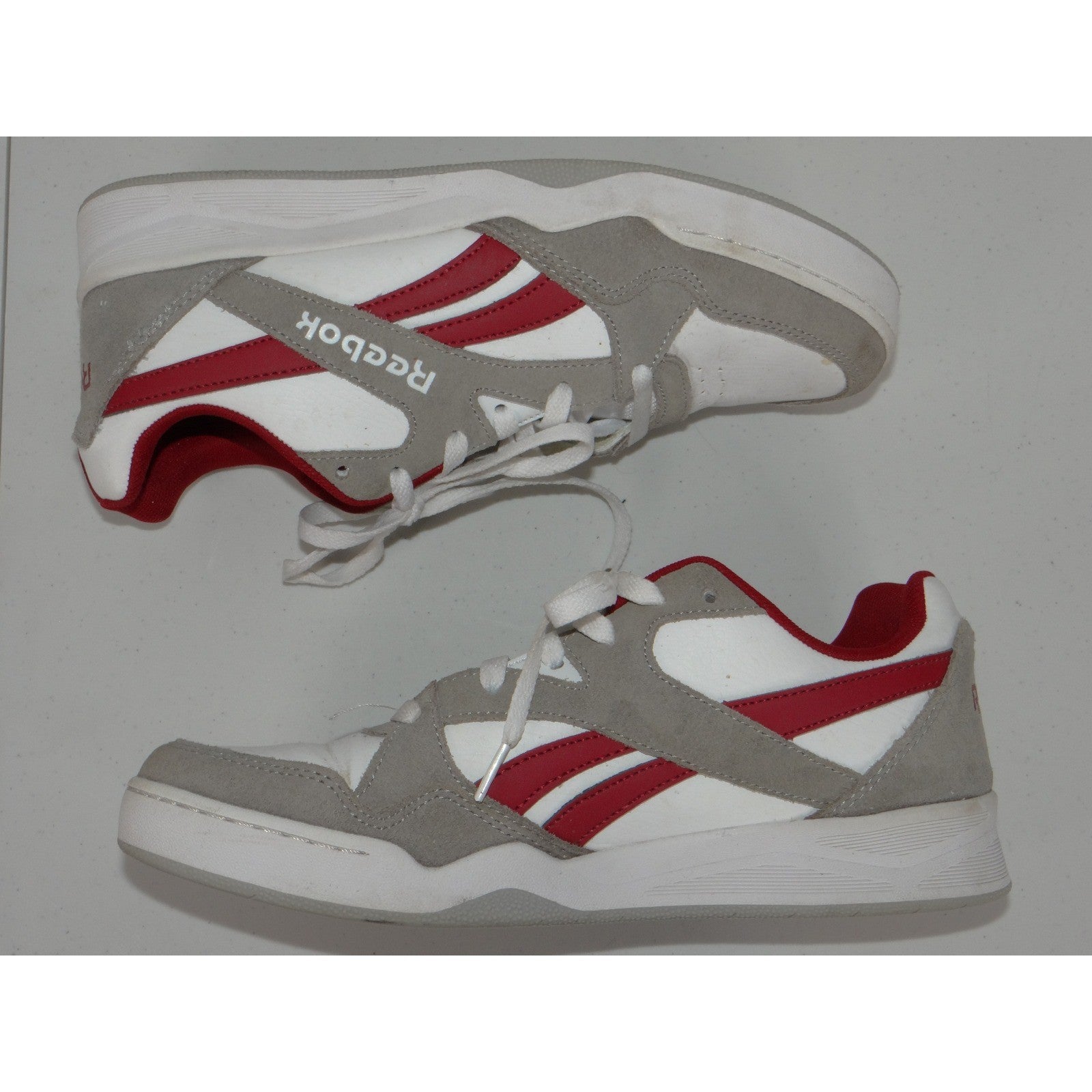 Reebok Court Advance Mens 9.5 White Grey Red Leather Suede Sneakers FFC00960691