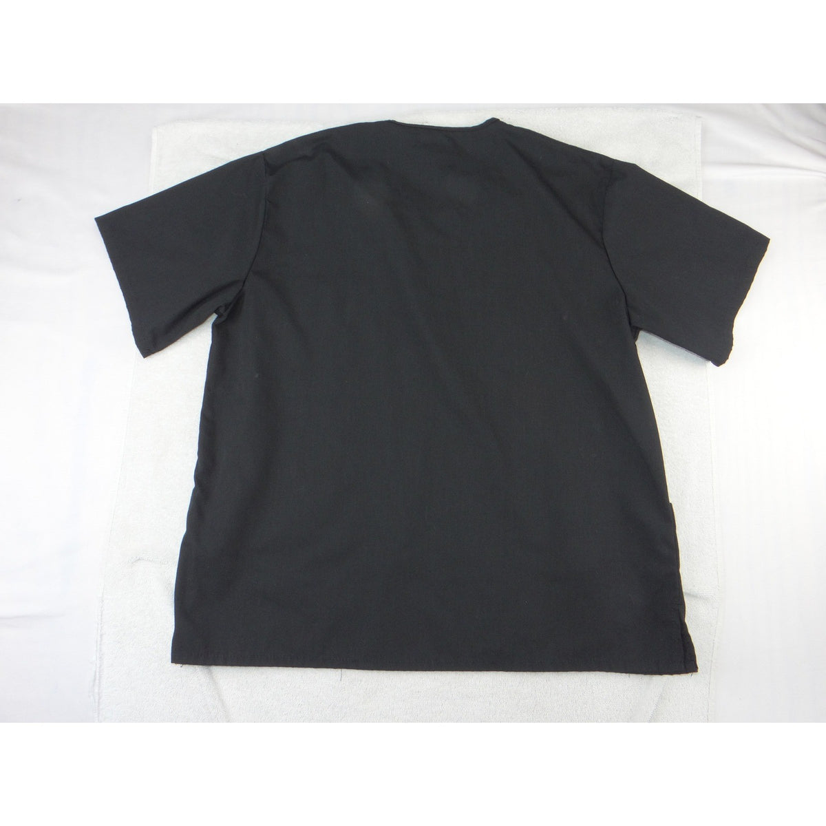 M&M Scrubs Classic Comfort Black V Neck Short Sleeve Scrub Top Medium 34051