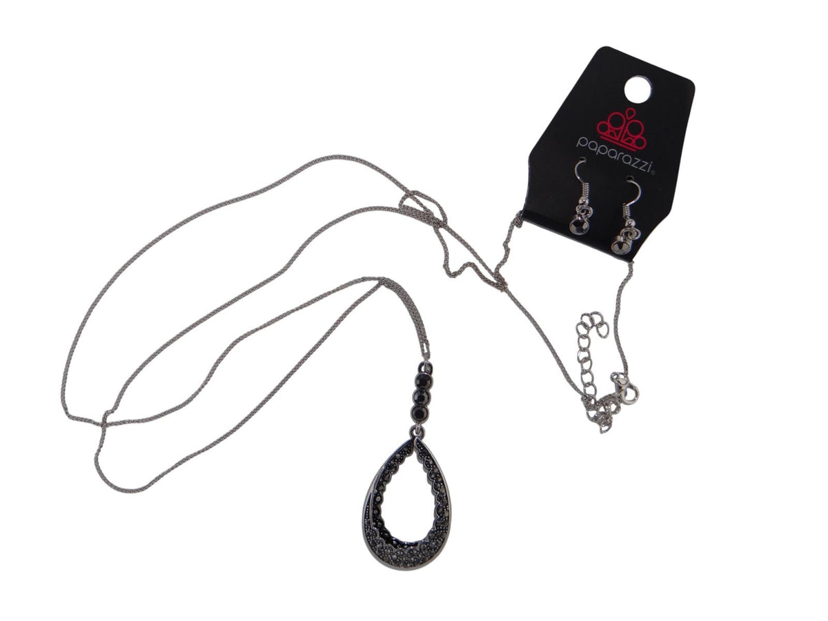 Elegant Black & Silver Teardrop Necklace with Matching Earrings0