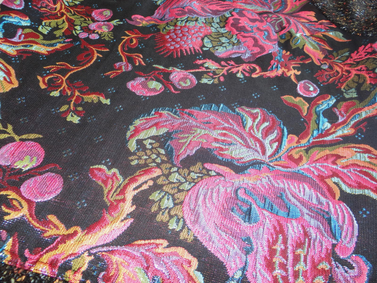 James Coviello Vibrant Floral Print Raglan Tee1