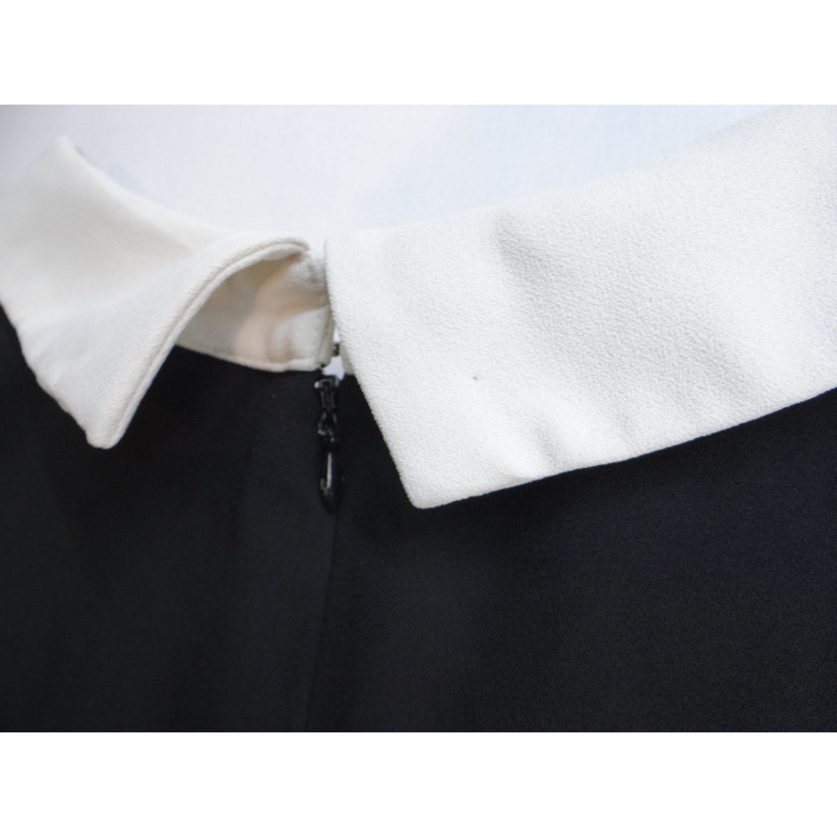 BY CYNTHIA STEFFE Black White Scallop Collar Short Sleeve Top Womens XL