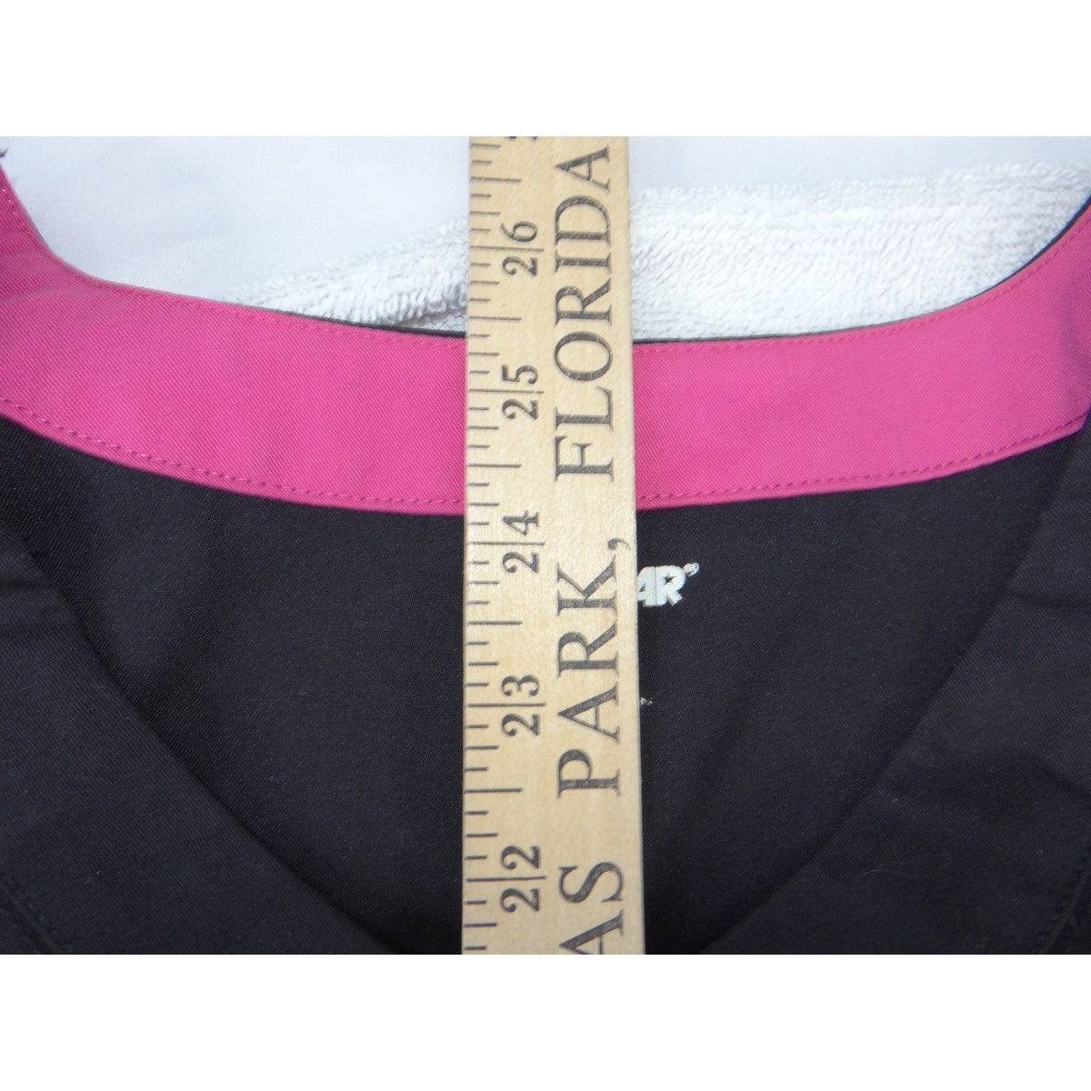 Scrubstar Premium Mock Wrap Scrub Top Womens Medium Black Pink V Neck Pockets4