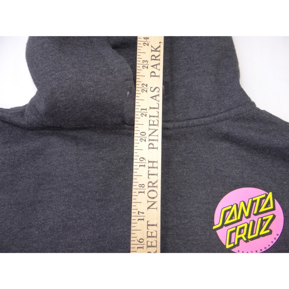 Santa Cruz Skateboards Pink Dot Logo Zip Up Hoodie Charcoal Grey Skater Mens S