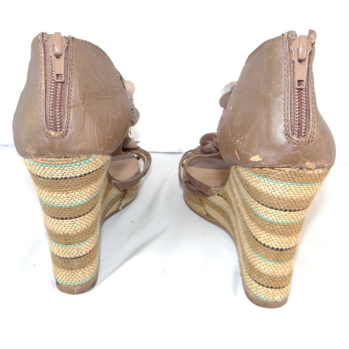 Sbicca of California Womens Floral Wedge Sandals Taupe Strappy Flower Heels 93
