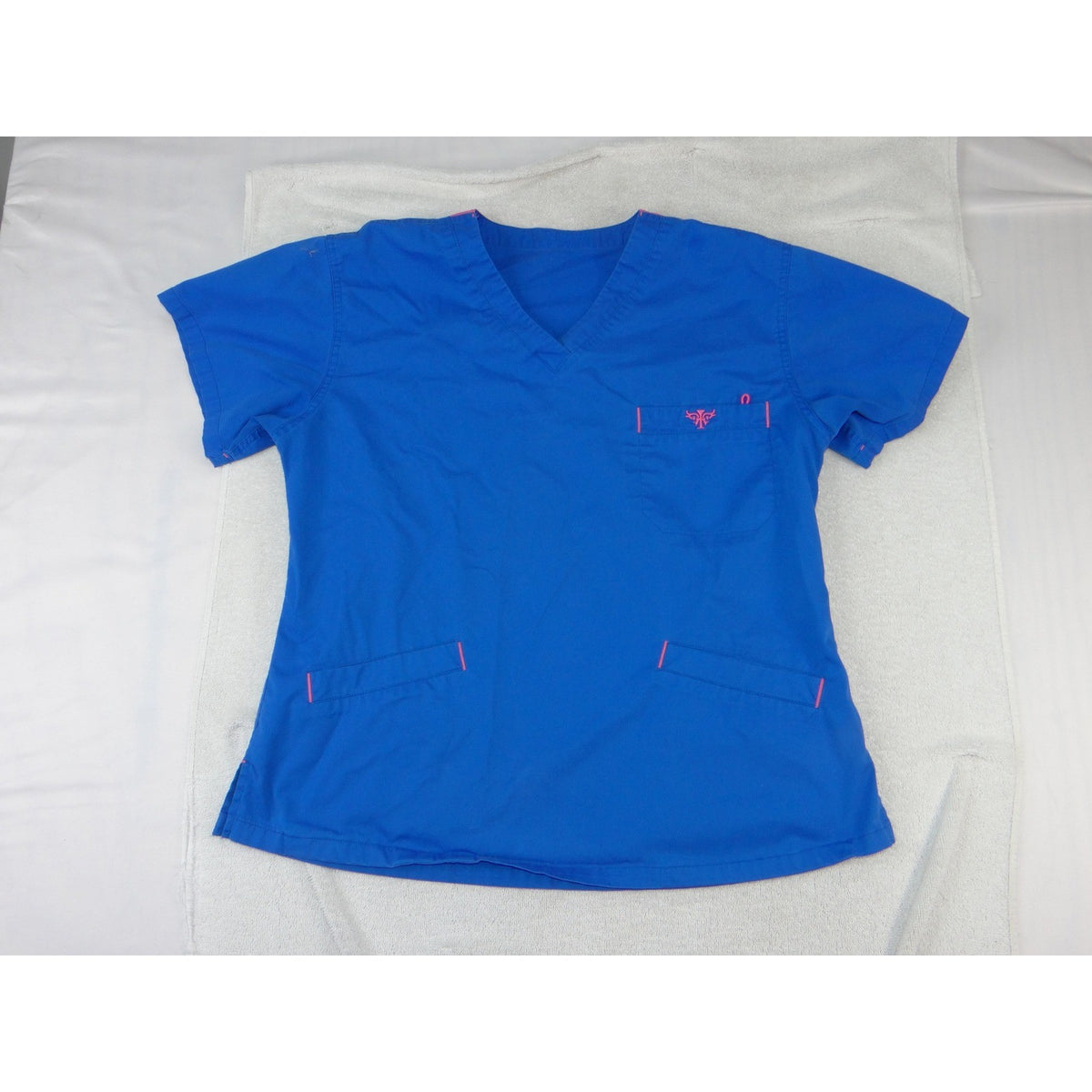 Med Couture Womens Royal Blue Pink Contrast V Neck Scrub Top Medical Uniform3