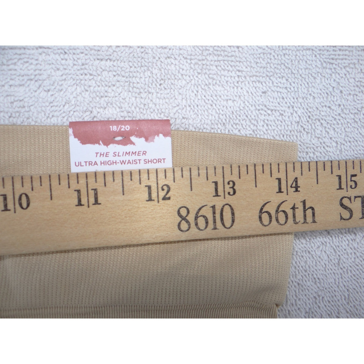 Cacique The Slimmer Ultra High-Waist Shapewear Shorts Beige Womens 18/20 NEW3