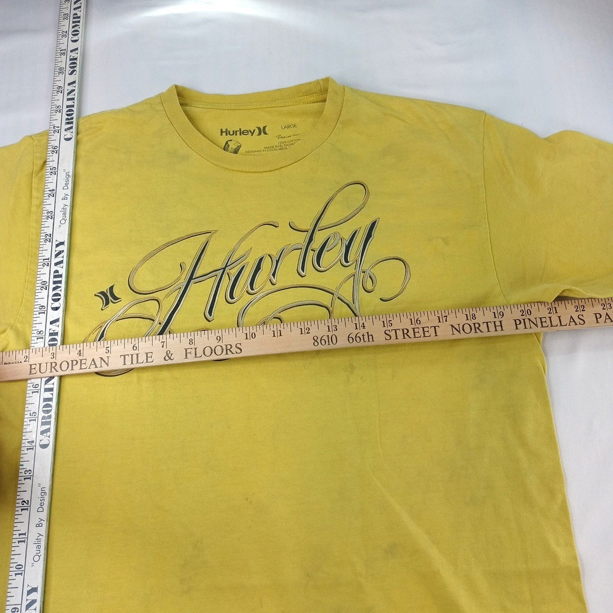 Vintage Hurley Yellow Graphic T Shirt Men's Large Regular Fit Cotton