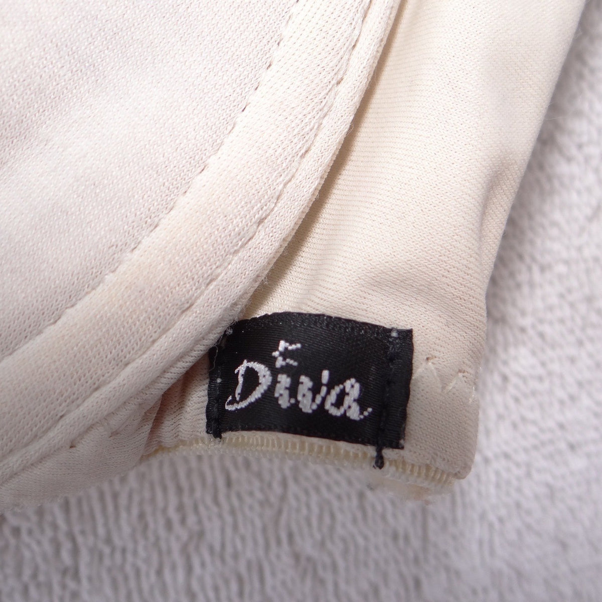 Fredericks of Hollywood Diva Racerback Bra Beige Nude Front Clasp Underwire3
