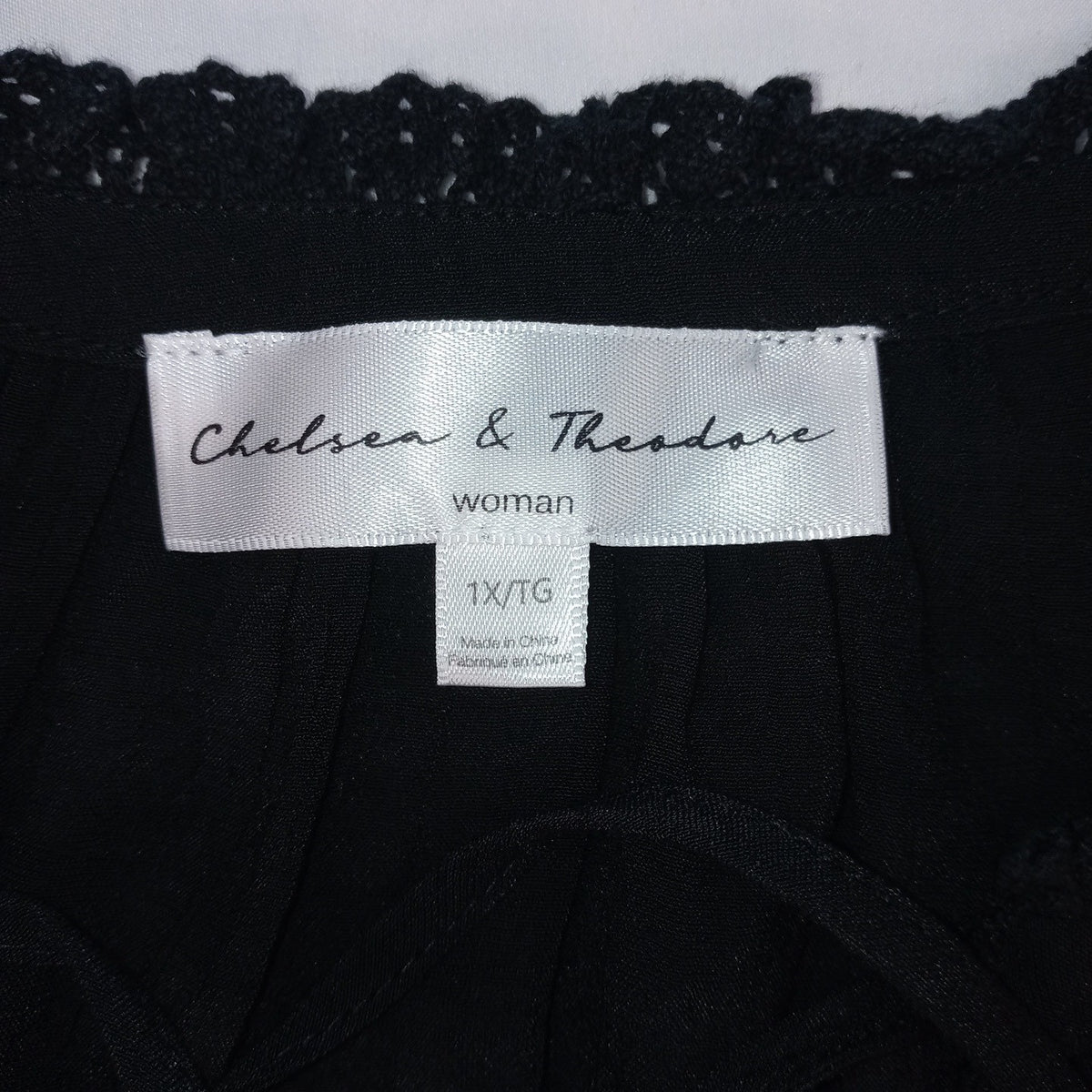 Chelsea Theodore Woman Plus Size 1X TG Black Lace Neck Flutter Sleeve Top